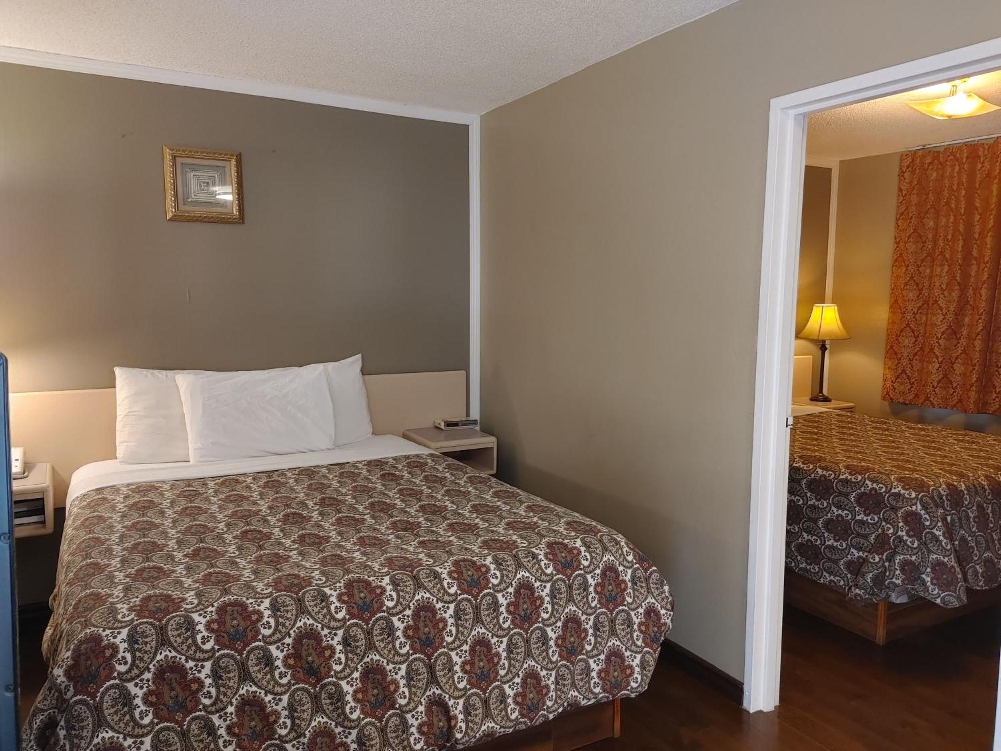 Magnuson Hotel Creston Bagian luar foto
