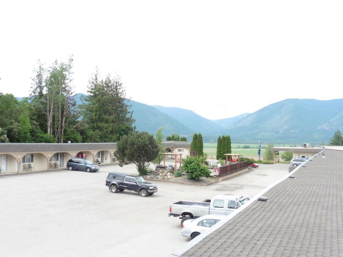 Magnuson Hotel Creston Bagian luar foto