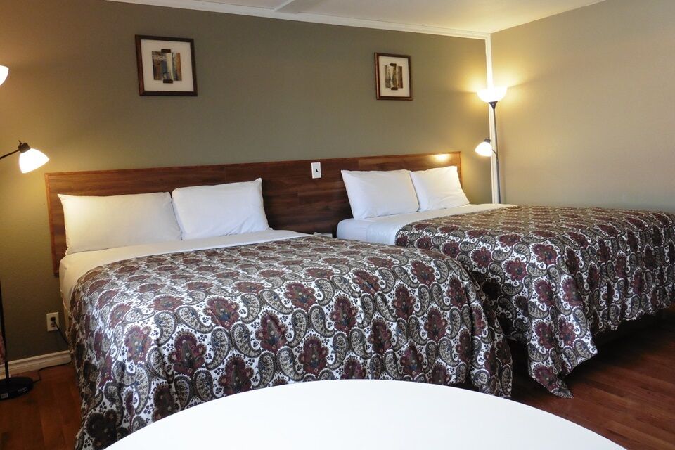 Magnuson Hotel Creston Bagian luar foto